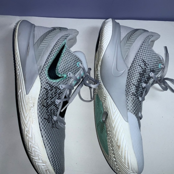 Nike Kyrie Flytrap 2 Wolf Grey sneakers Sz Men’s 9 - Picture 3 of 8